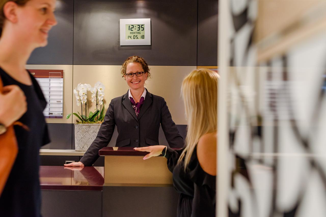 Mercure Hotel Berlin City West Esterno foto