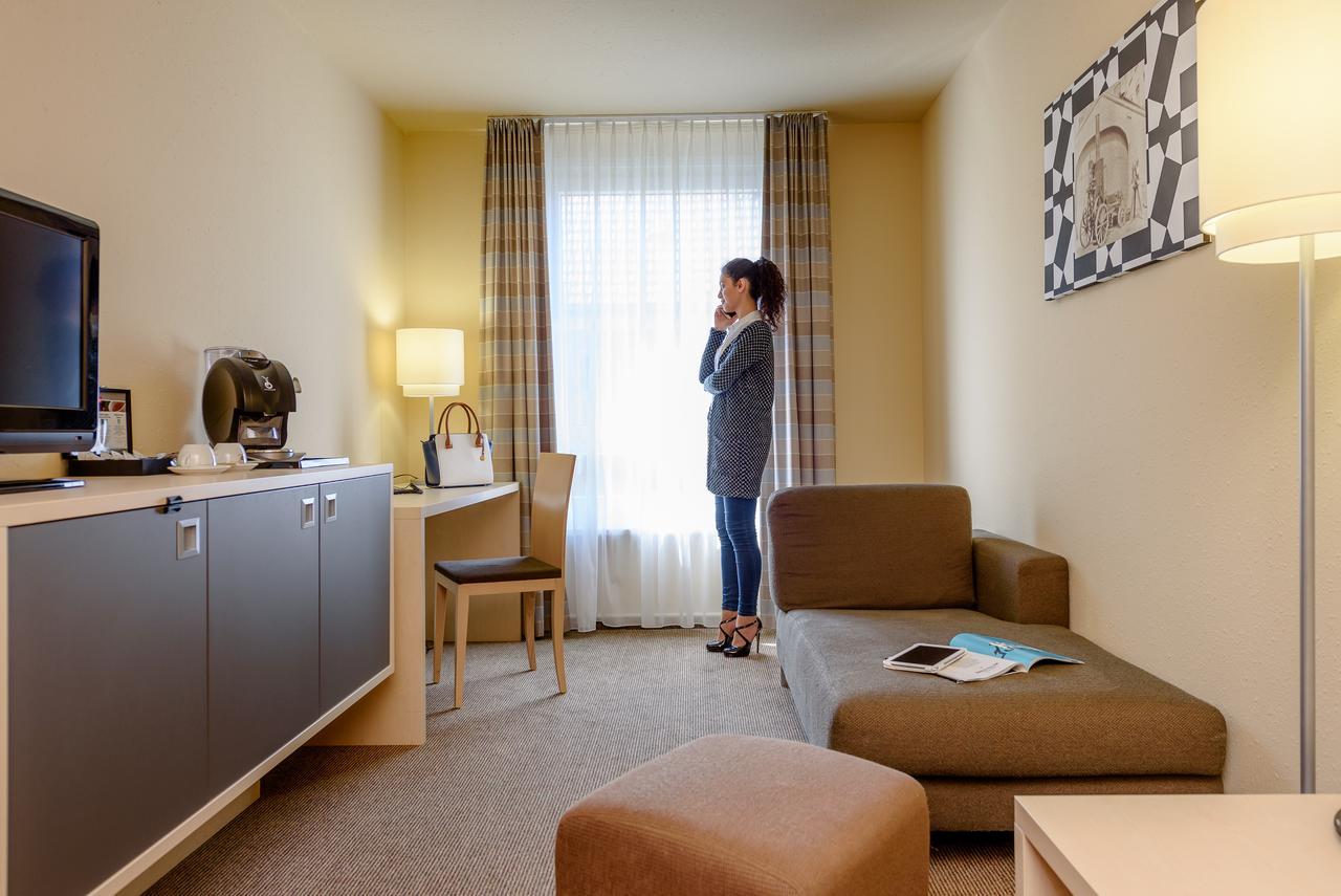 Mercure Hotel Berlin City West Esterno foto