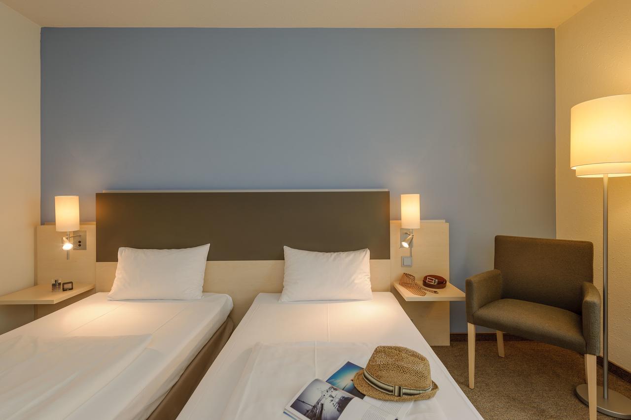Mercure Hotel Berlin City West Esterno foto