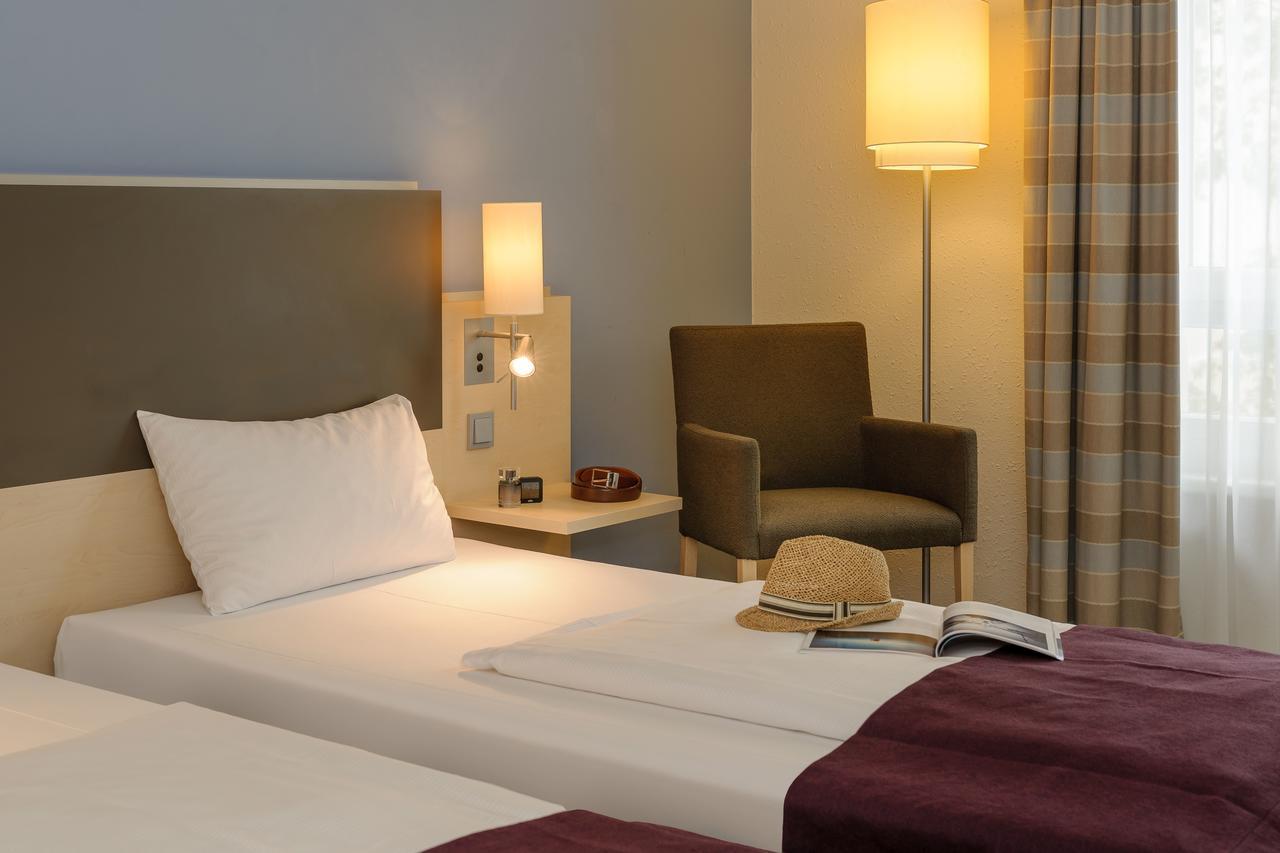 Mercure Hotel Berlin City West Esterno foto